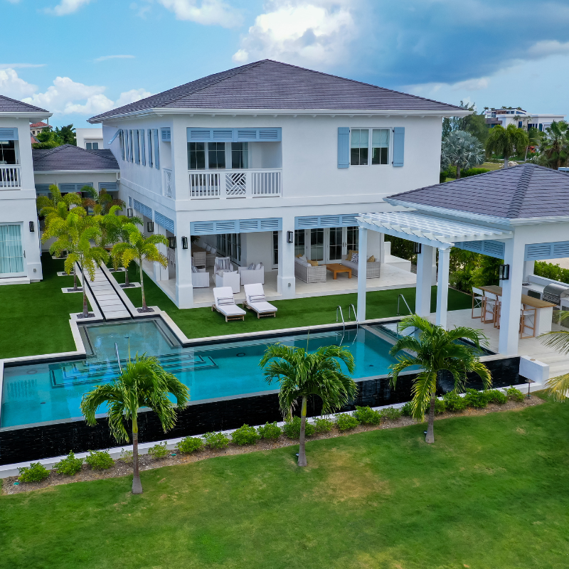 Waterfront estate on Grand Cayman